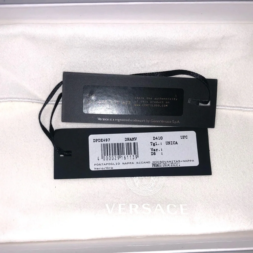 Gianni Versace Classy Continental Wallet Patent Leather